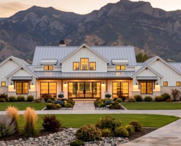 4-Bed Modern Farmhouse with Clerestory Windows - 3000 Sq Ft